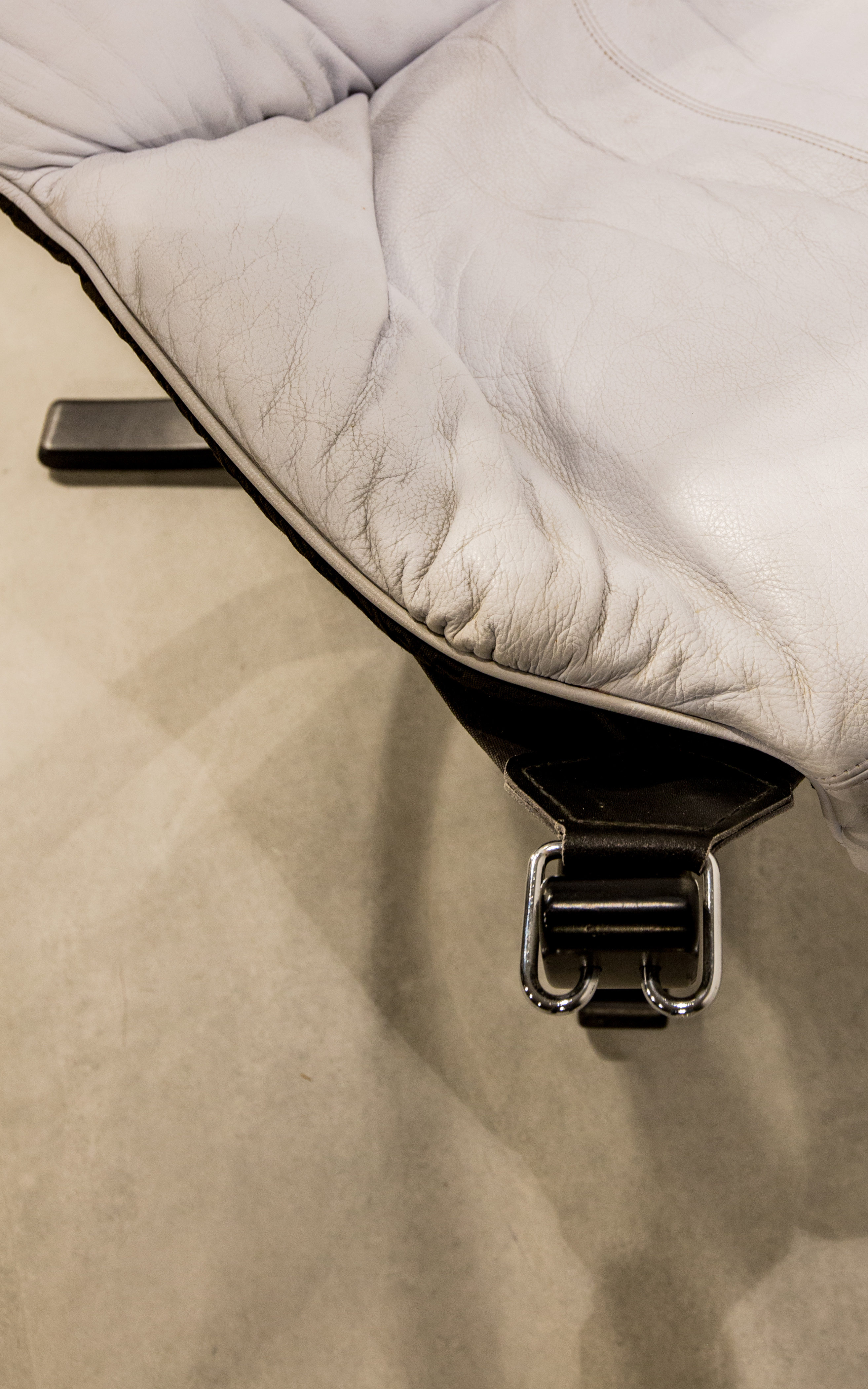 Falcon Chair