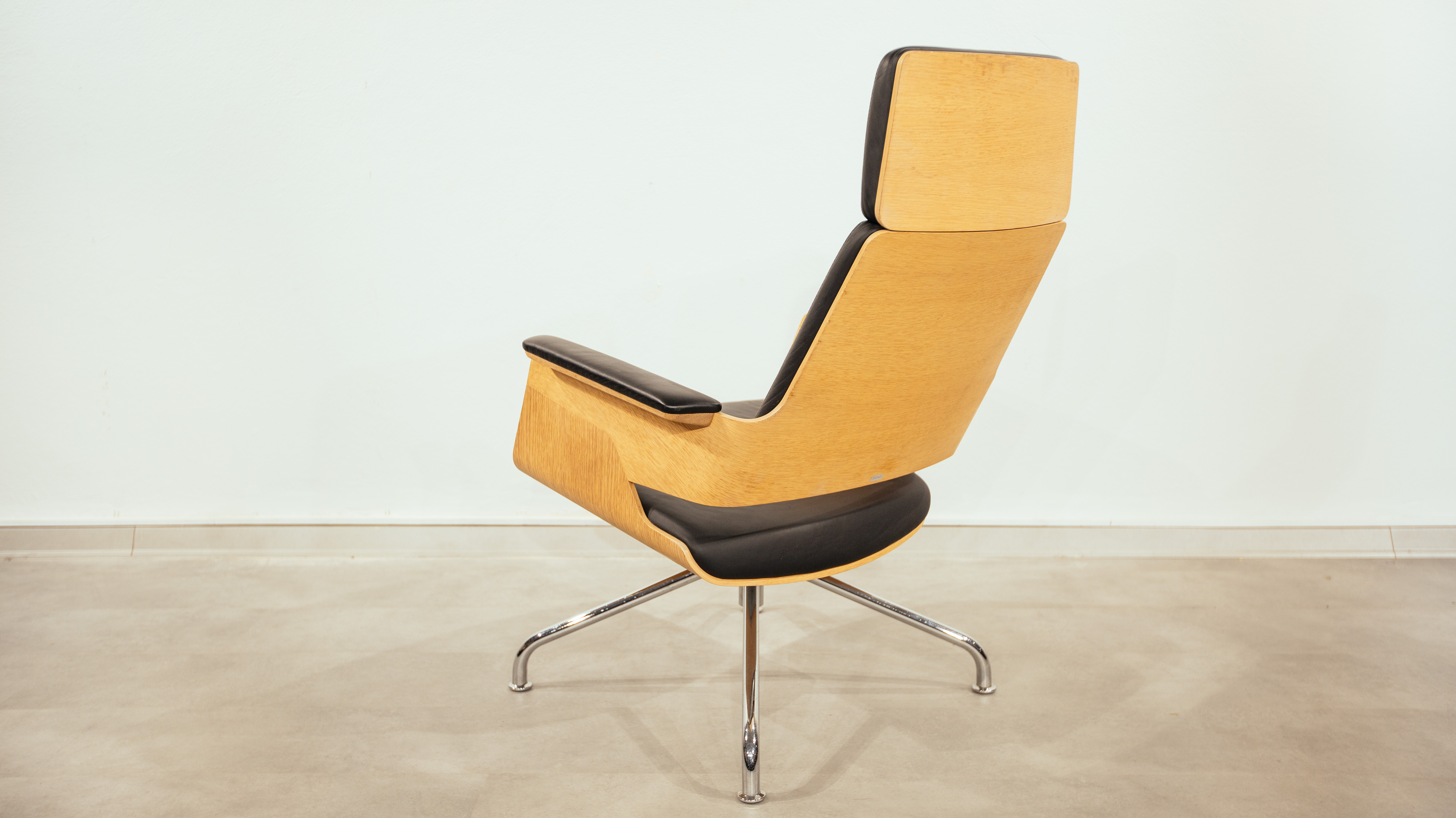 Thonet S 850 Lounge Chair