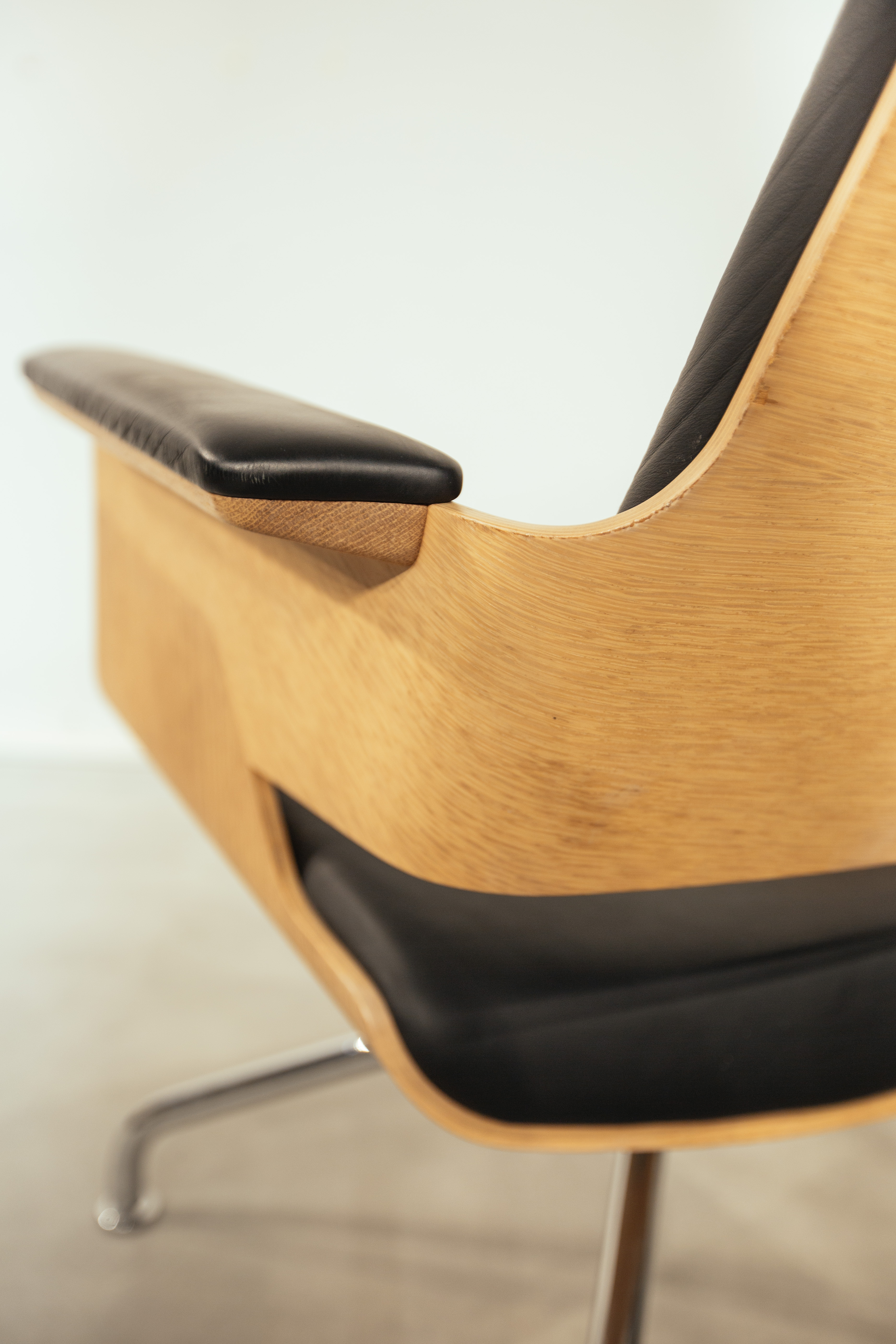 Thonet S 850 Lounge Chair