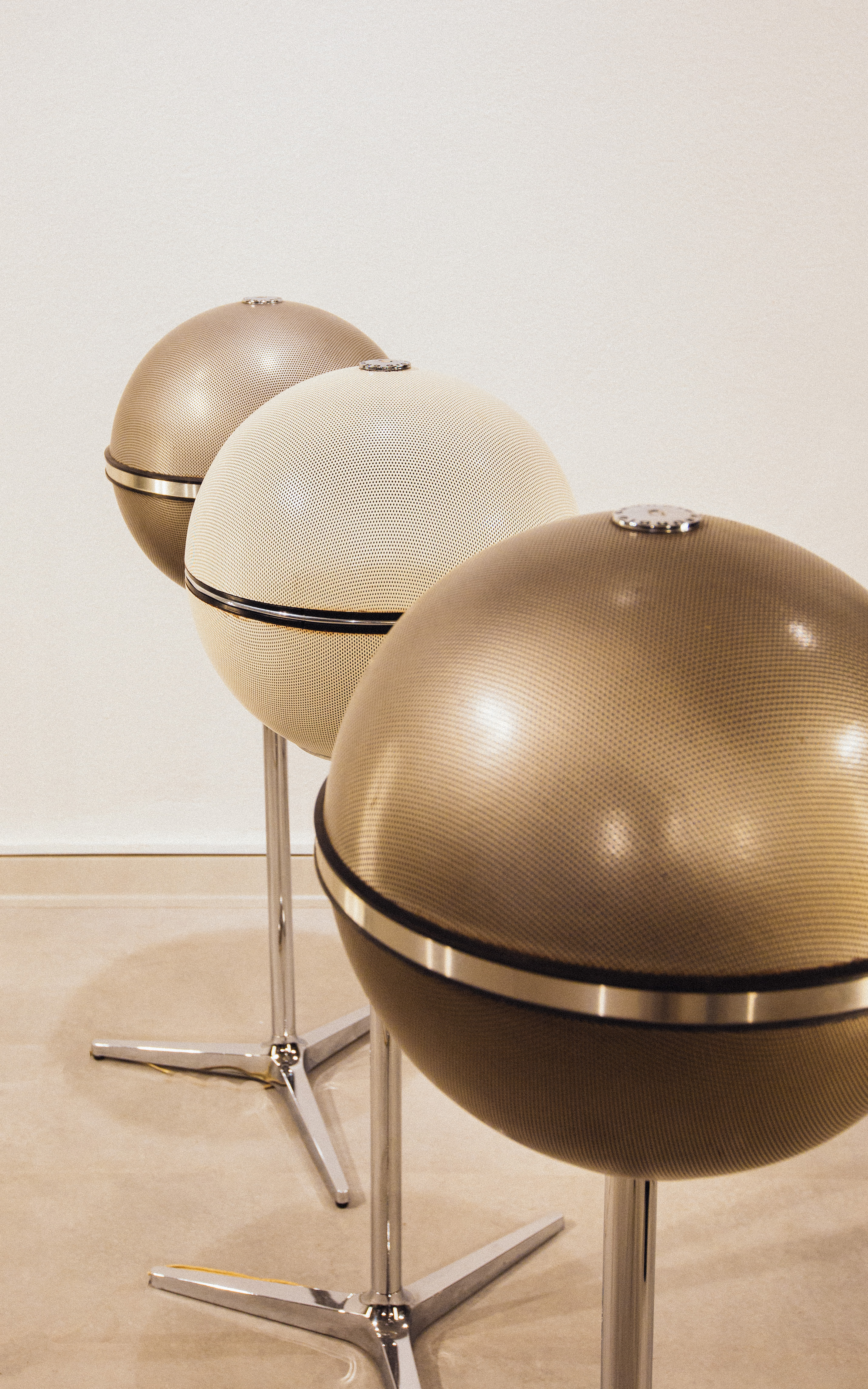 Grundig Audiorama 8000 series speakers