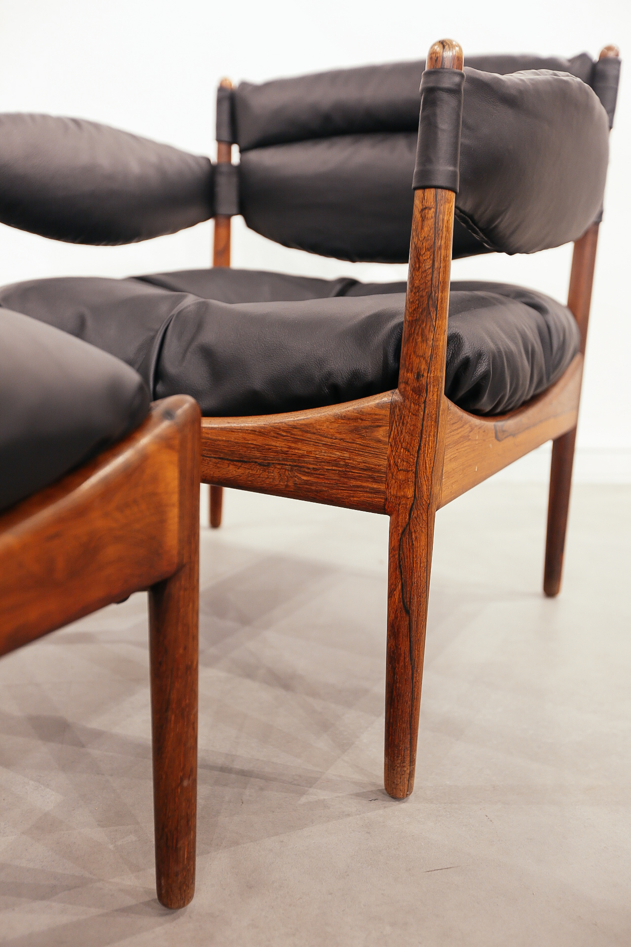 Kristian Solmer Vedel tasarımı 'Modus' Chair 