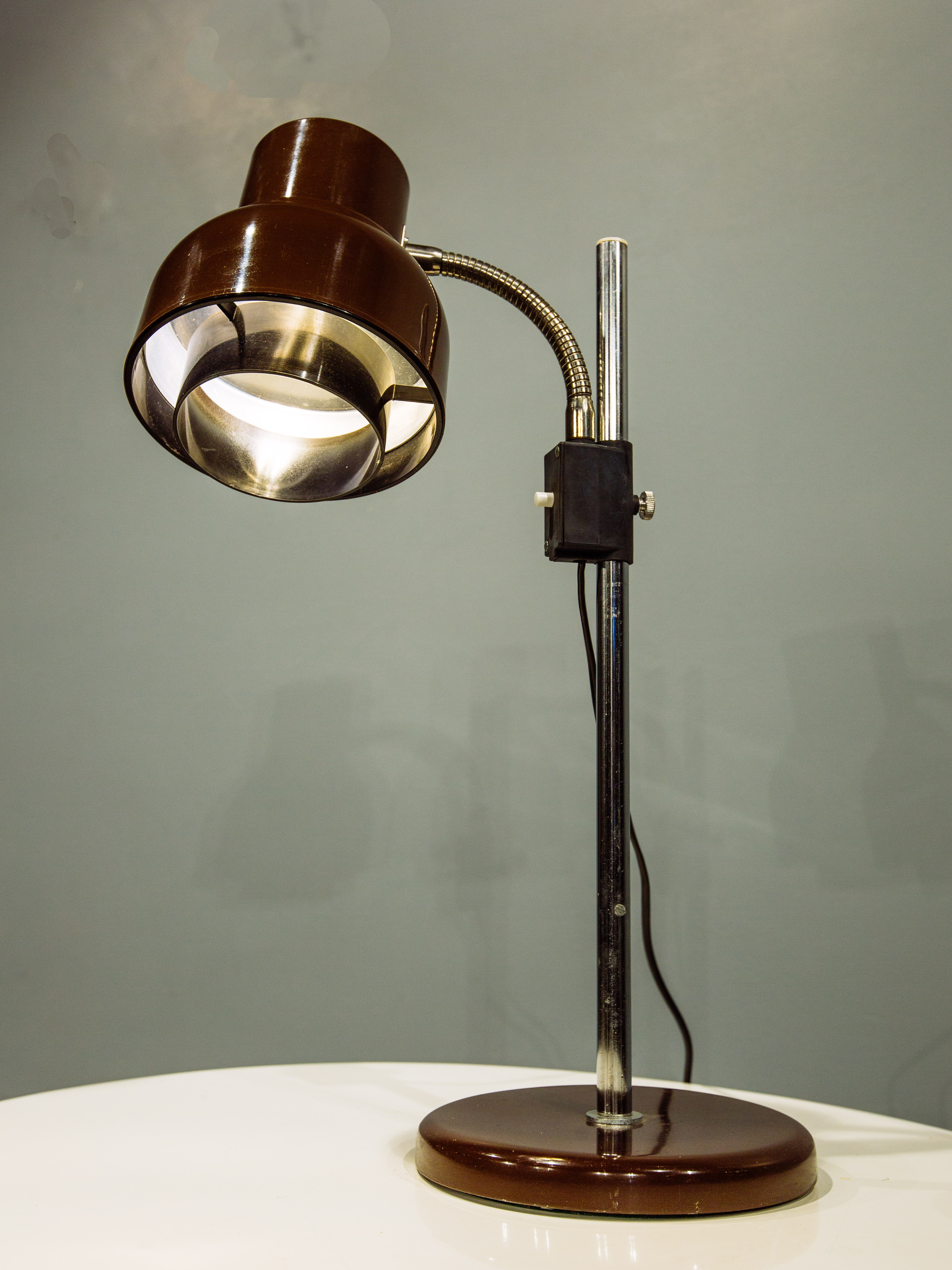 1970s İskandinav masa lambası 