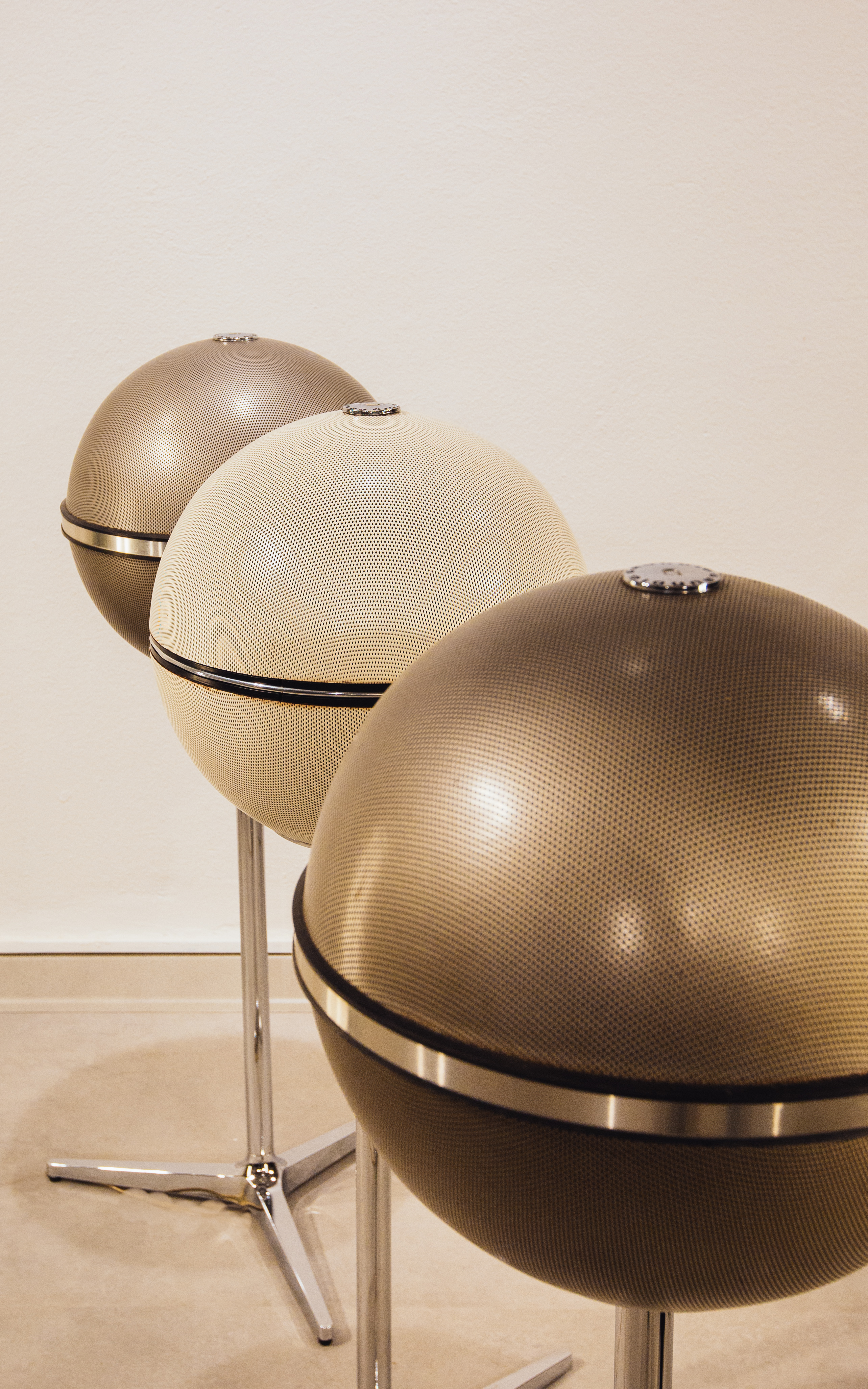 Grundig Audiorama 8000 series speakers