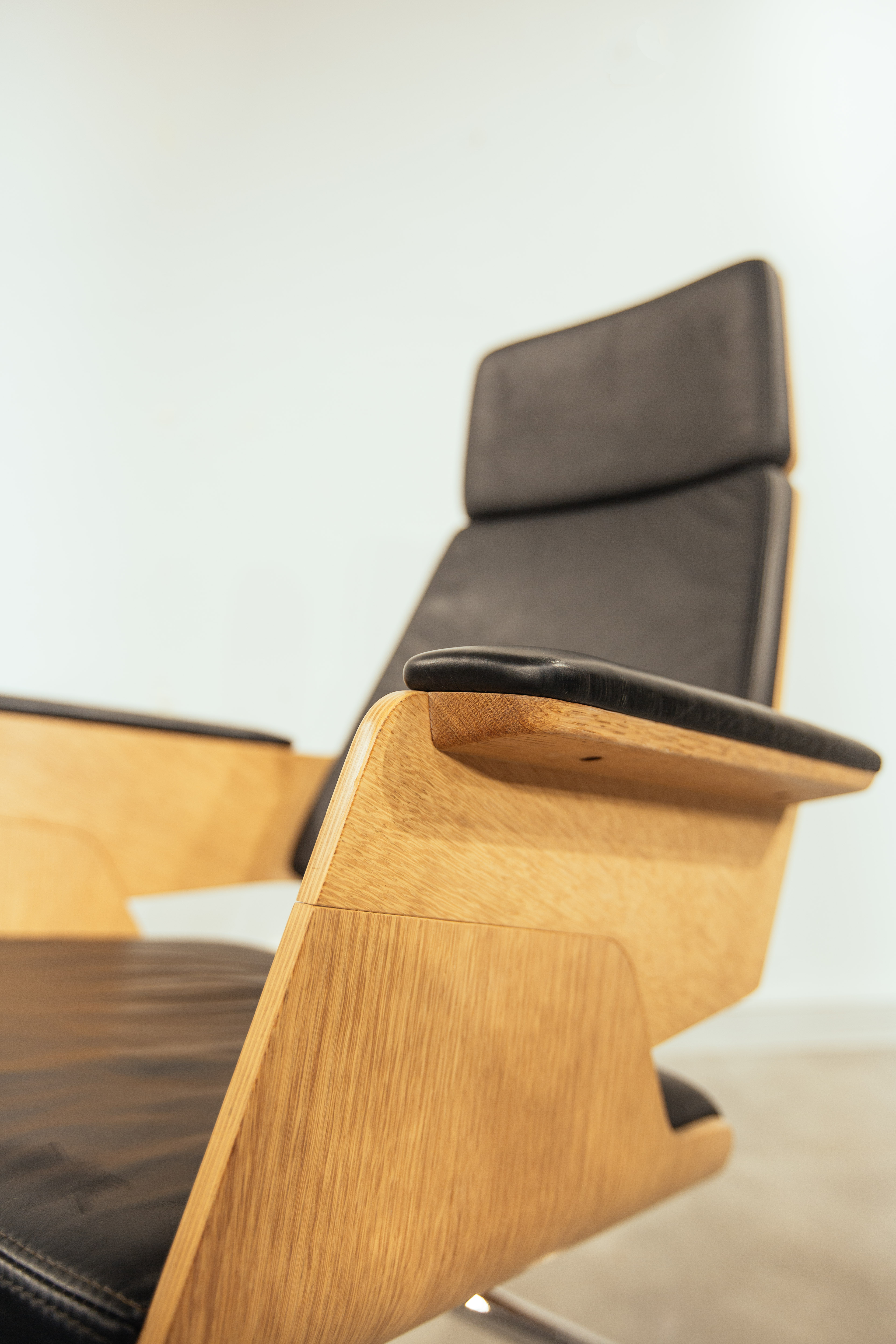 Thonet S 850 Lounge Chair